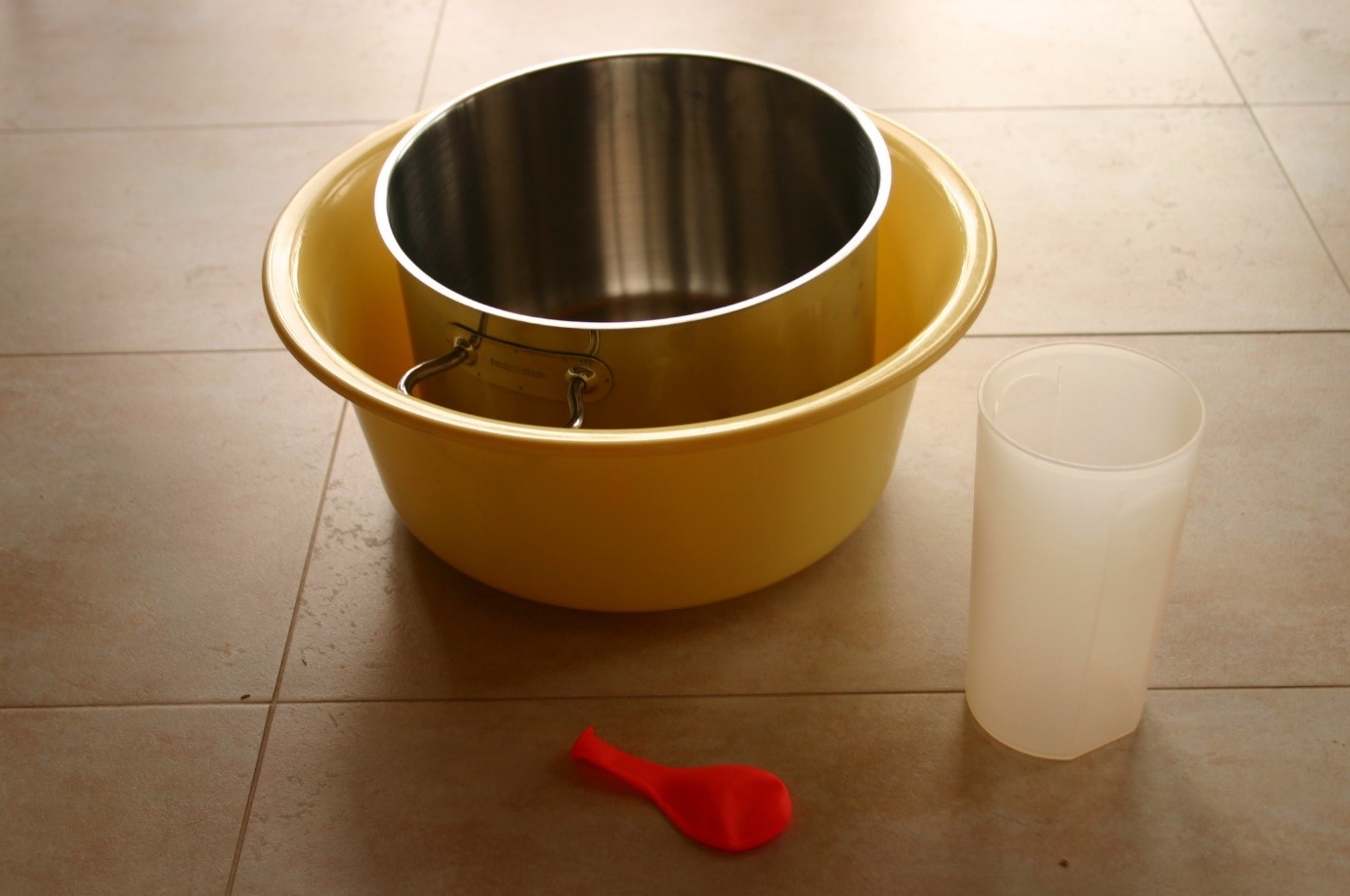 Experimentálna aparatúra, čiže naše nádoby